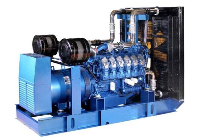 琼中康明斯30kw小型柴油二手发电机组