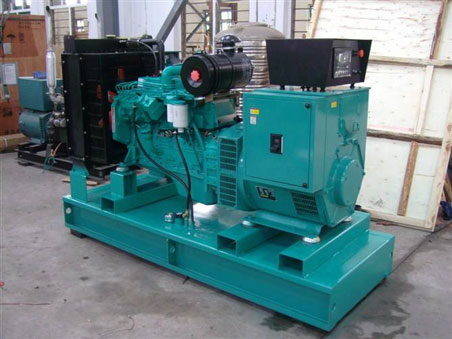琼中200kw康明斯柴油发电机组
